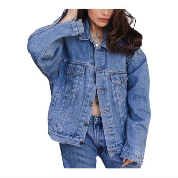 levis oversized denim trucker jacket